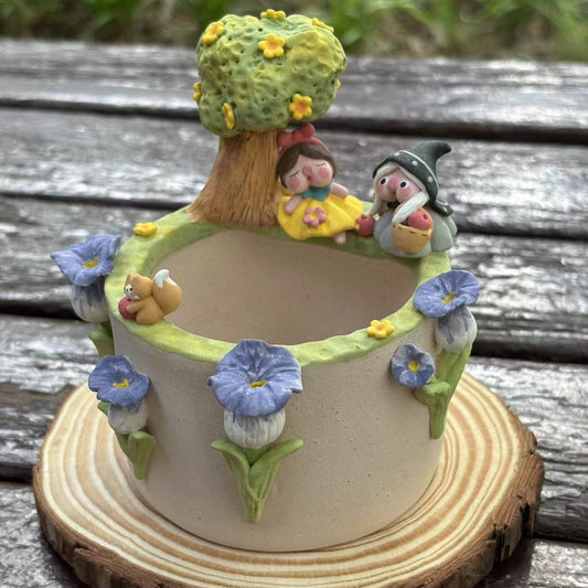 The Poisoned Apple - Handmade Succulent Pot/Medium